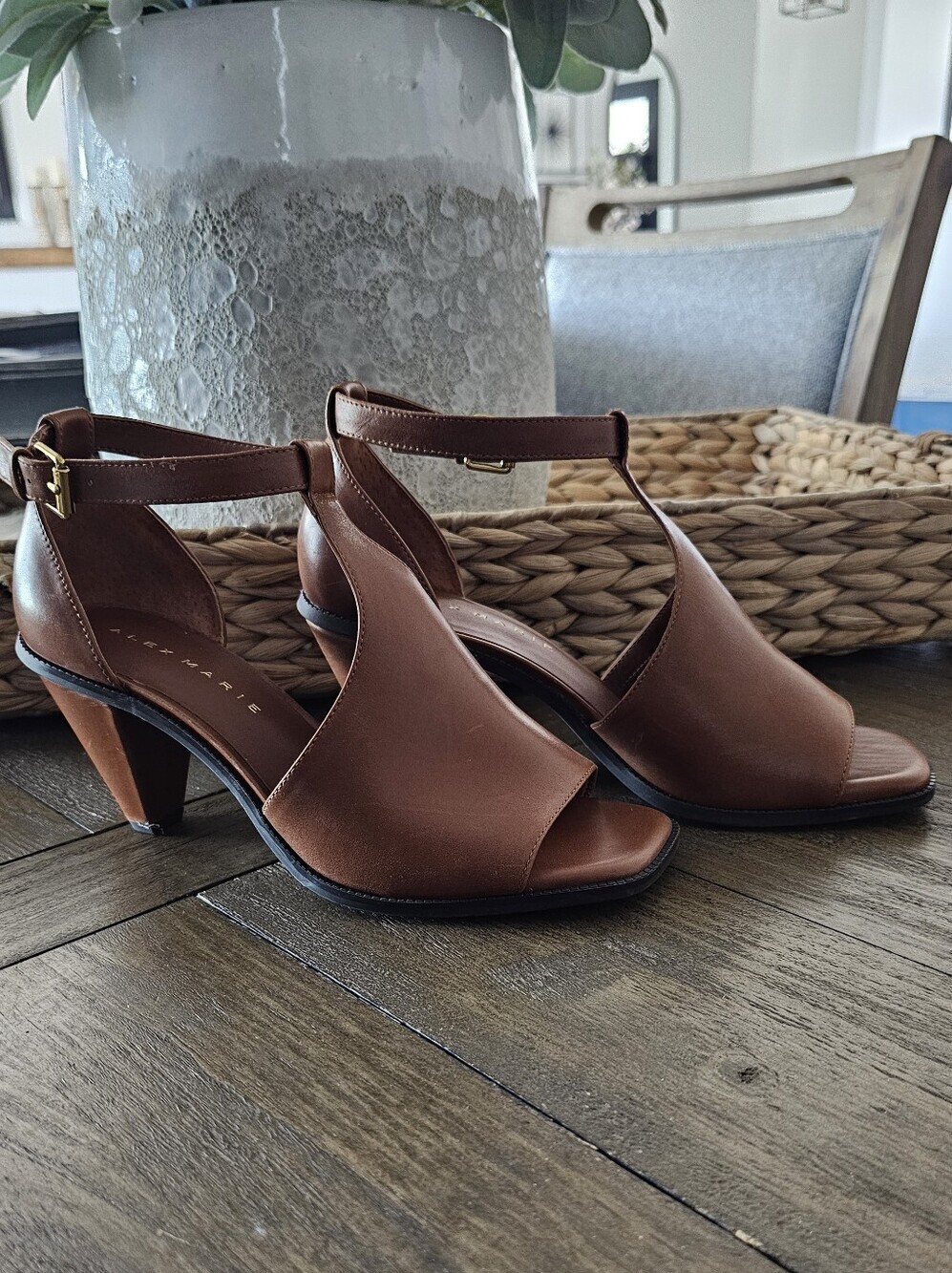 Alex Marie Brown Tan Mahogony Leather Heeled Sandals Shoes Womens Sz 8.5 9 & 9.5